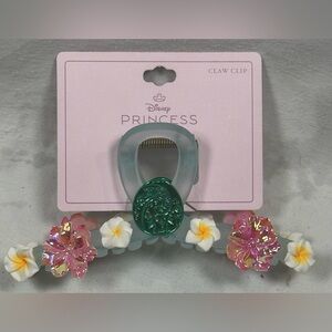 NWT Bioworld Disney Princess Moana Floral hair Claw Clip
